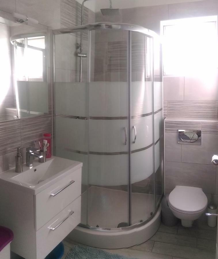 Apartment Tihana 拉维尼 外观 照片
