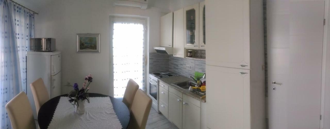 Apartment Tihana 拉维尼 外观 照片