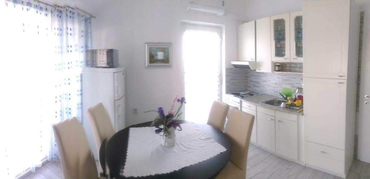 Apartment Tihana 拉维尼 外观 照片